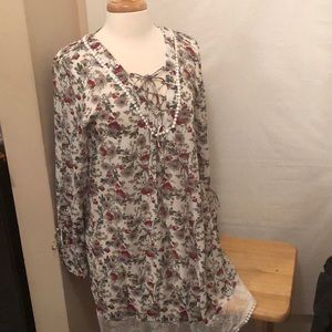 Beautiful floral print tunic dress